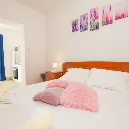 Apartmani Vita * Pag Town